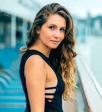 Aline Jones, 28 лет, Канада Aline Jones, 28 лет,